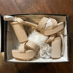 Lulu’s cream Selah Platform Chunky Heels